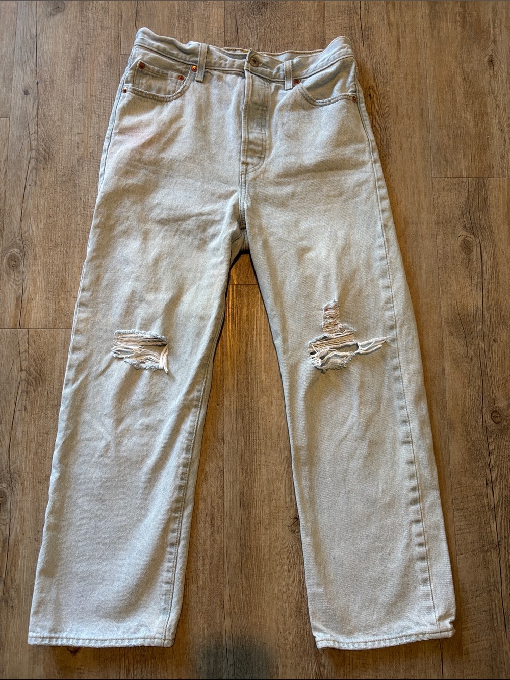 Levi's Ribcage Crop Light Wash Straight-Leg Jeans